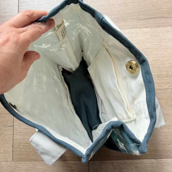 Whole Foods Hawaii x Tag Aloha Co. Mini Tote Bag Hawaii Life - Picture 7 of 12